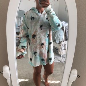 PACSUN OVERSIZED HOODIE